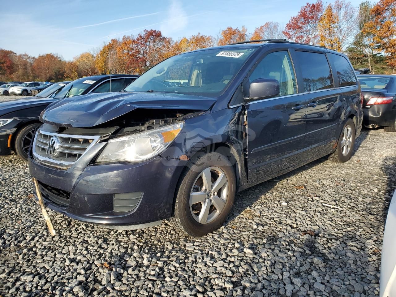 Volkswagen Routan SEL 4.0L 6 2009