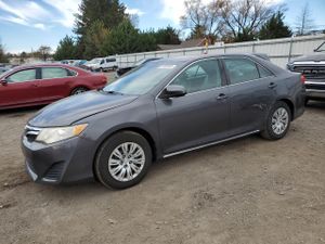 Toyota Camry BASE 2.5L 4 2012