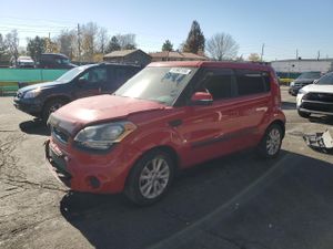 Kia Soul + 2.0L 4 2013
