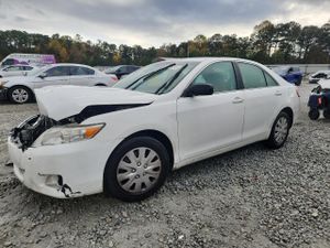 Toyota Camry BASE 2.5L 4 2010