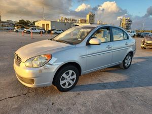 Hyundai Accent GLS 1.6L 4 2011