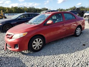 Toyota Corolla BASE 1.8L 4 2013