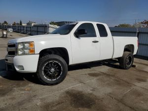 Chevrolet Silverado 1500 C1500 LT 5.3L 8 2011