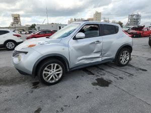 Nissan Juke S 1.6L 4 2013