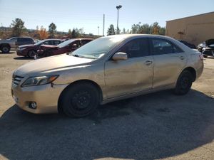 Toyota Camry BASE 2.5L 4 2010
