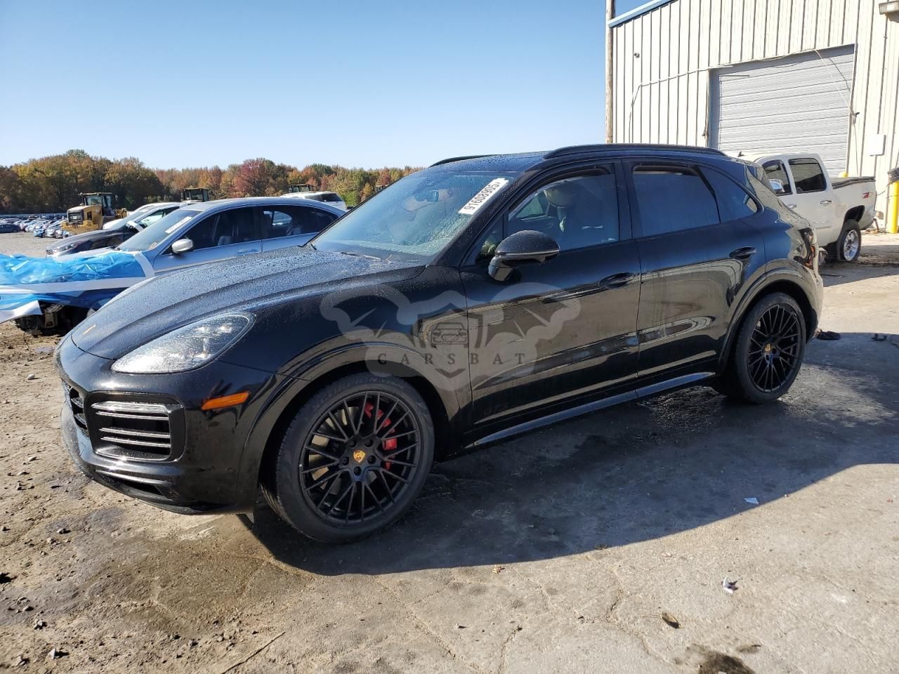 Porsche Cayenne GTS 4.0L 8 2021