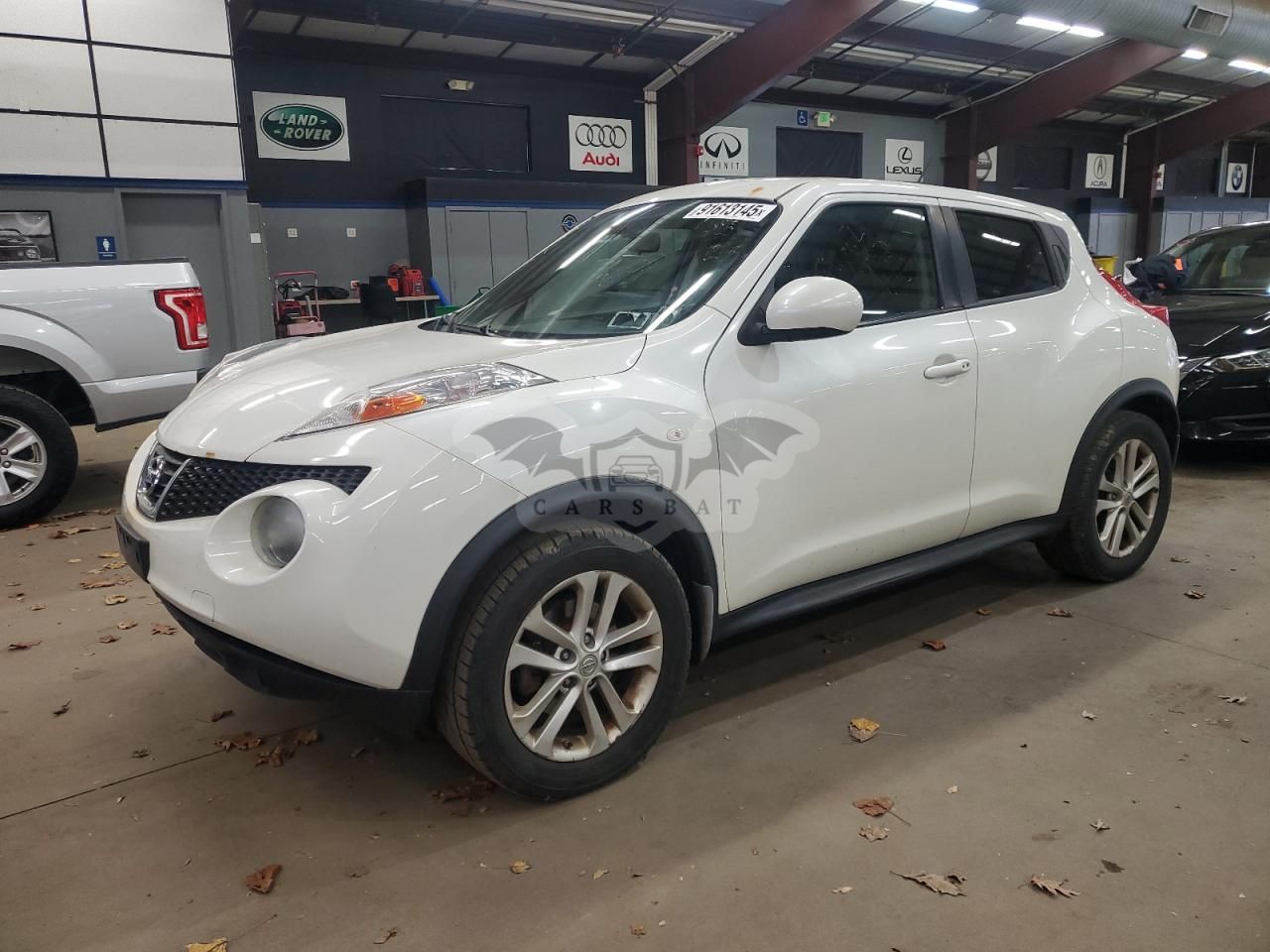 Nissan Juke S 1.6L 4 2013
