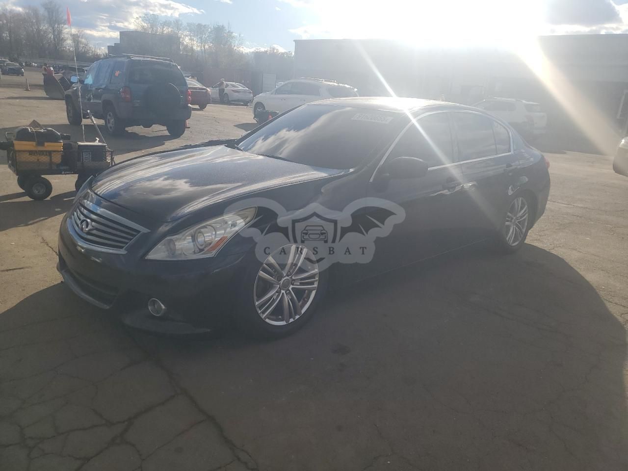 Infiniti G37 3.7L 6 2013