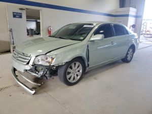Toyota Avalon XL 3.5L 6 2006