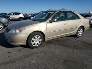 Toyota Camry LE 2.4L 4 2004