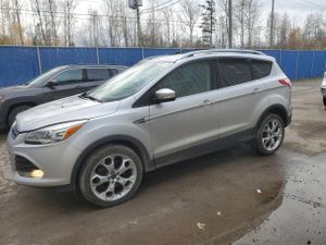 Ford Escape TITANIUM 2.0L 4 2013