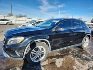 Mercedes-Benz GLA 250 4MATIC 2.0L 4 2015