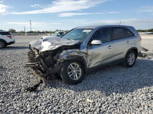 Kia Sorento LX 2.4L 4 2015