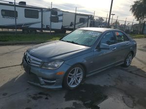 Mercedes-Benz C 250 1.8L 4 2012