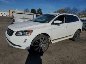 Volvo XC60 T6 INSCRIPTION 2.0L 4 2017