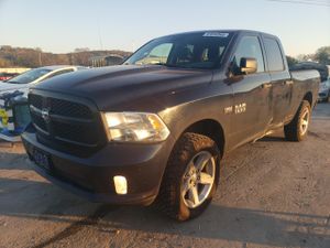 RAM 1500 ST 5.7L 8 2014