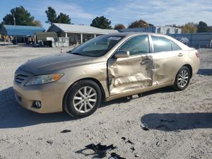 Toyota Camry SE 3.5L 6 2011