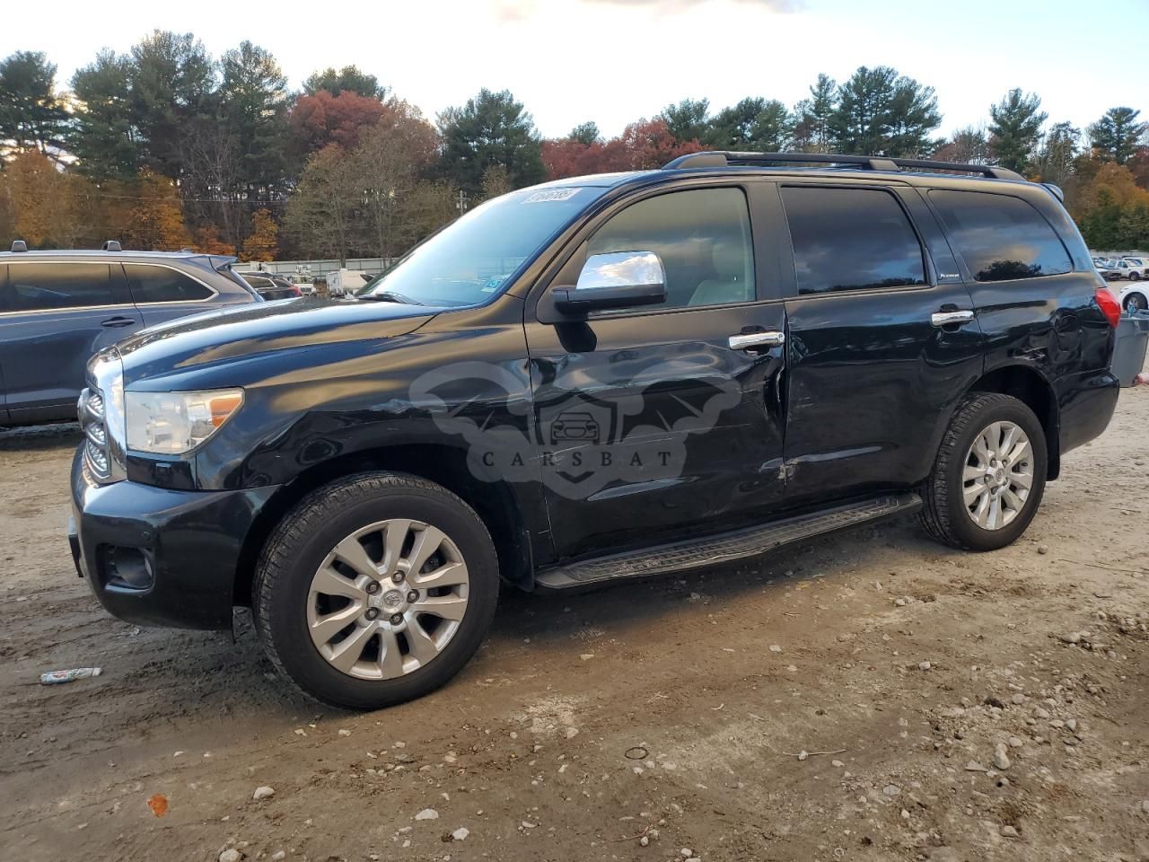 Toyota Sequoia PLATINUM 5.7L 8 2011