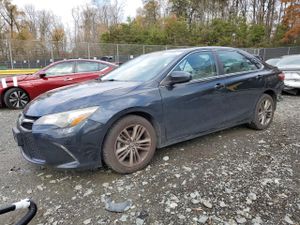 Toyota Camry LE 2.5L 4 2015