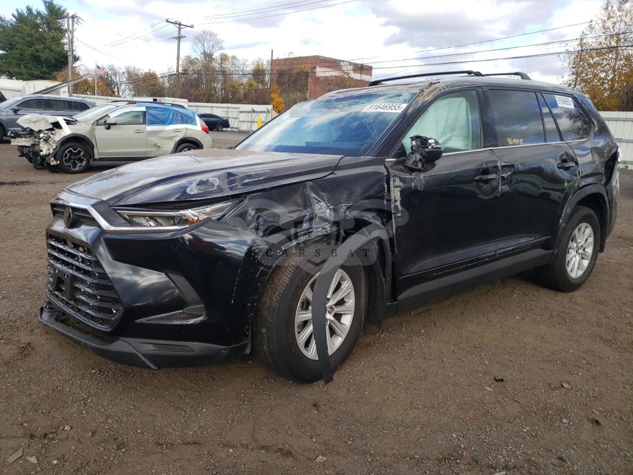 Toyota Grand Highlander LE 2.4L 4 2025