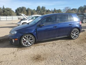 Volkswagen Golf 2.0L 4 2013