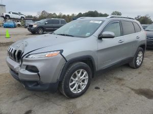 Jeep Cherokee LATITUDE 2.4L 4 2015
