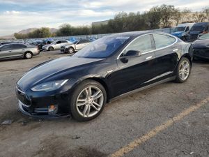 Tesla Model S 85 2015