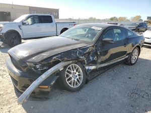 Ford Mustang 3.7L 6 2014