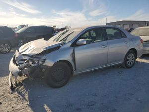 Toyota Corolla BASE 1.8L 4 2011