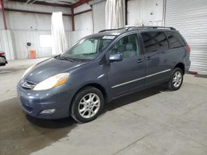 Toyota Sienna XLE 3.3L 6 2006