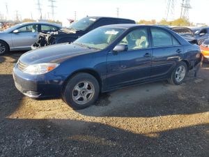 Toyota Camry LE 2.4L 4 2004