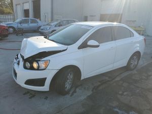 Chevrolet Aveo (Sonic) LT 1.8L 4 2014