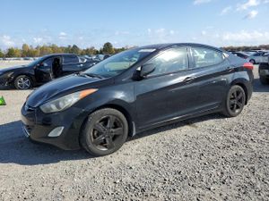 Hyundai Elantra GLS 1.8L 4 2013