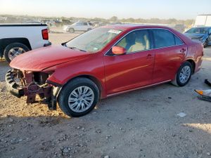 Toyota Camry L 2.5L 4 2013