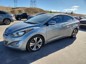 Hyundai Elantra SE 2.0L 4 2015