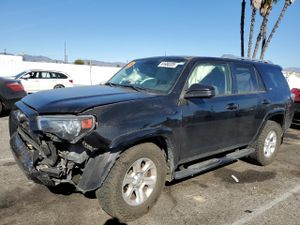Toyota 4Runner SR5 4.0L 6 2014
