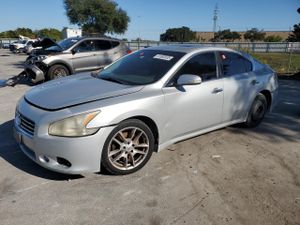 Nissan Maxima S 3.5L 6 2011