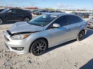 Ford Focus SE 2.0L 4 2015