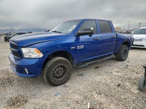 RAM 1500 ST 5.7L 8 2015