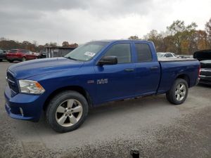 RAM 1500 ST 5.7L 8 2014