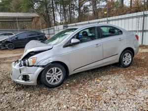 Chevrolet Aveo (Sonic) LT 1.8L 4 2014