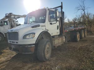 Freightliner Business Class M2 106 MEDIUM DUTY 8.3L 6 2013