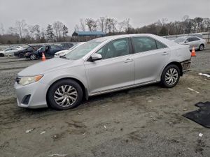 Toyota Camry L 2.5L 4 2013