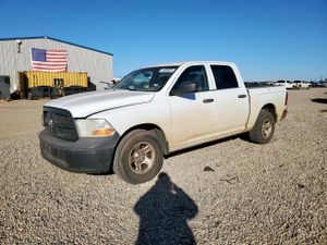 Dodge RAM ST 4.7L 8 2012