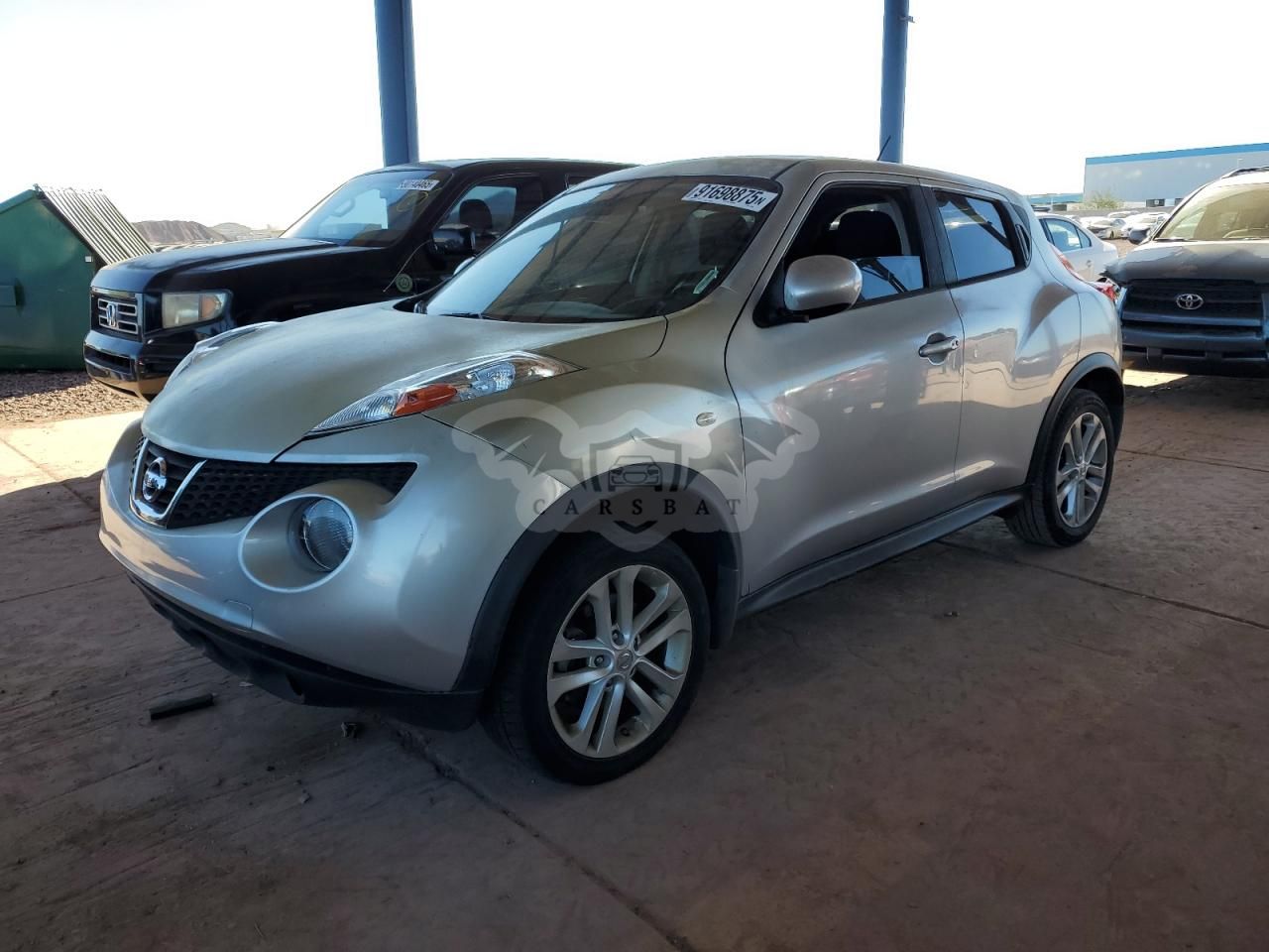 Nissan Juke S 1.6L 4 2013