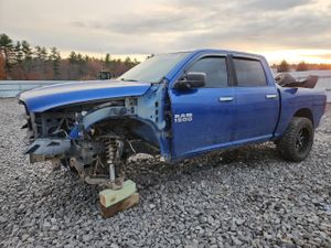 RAM 1500 SLT 5.7L 8 2015