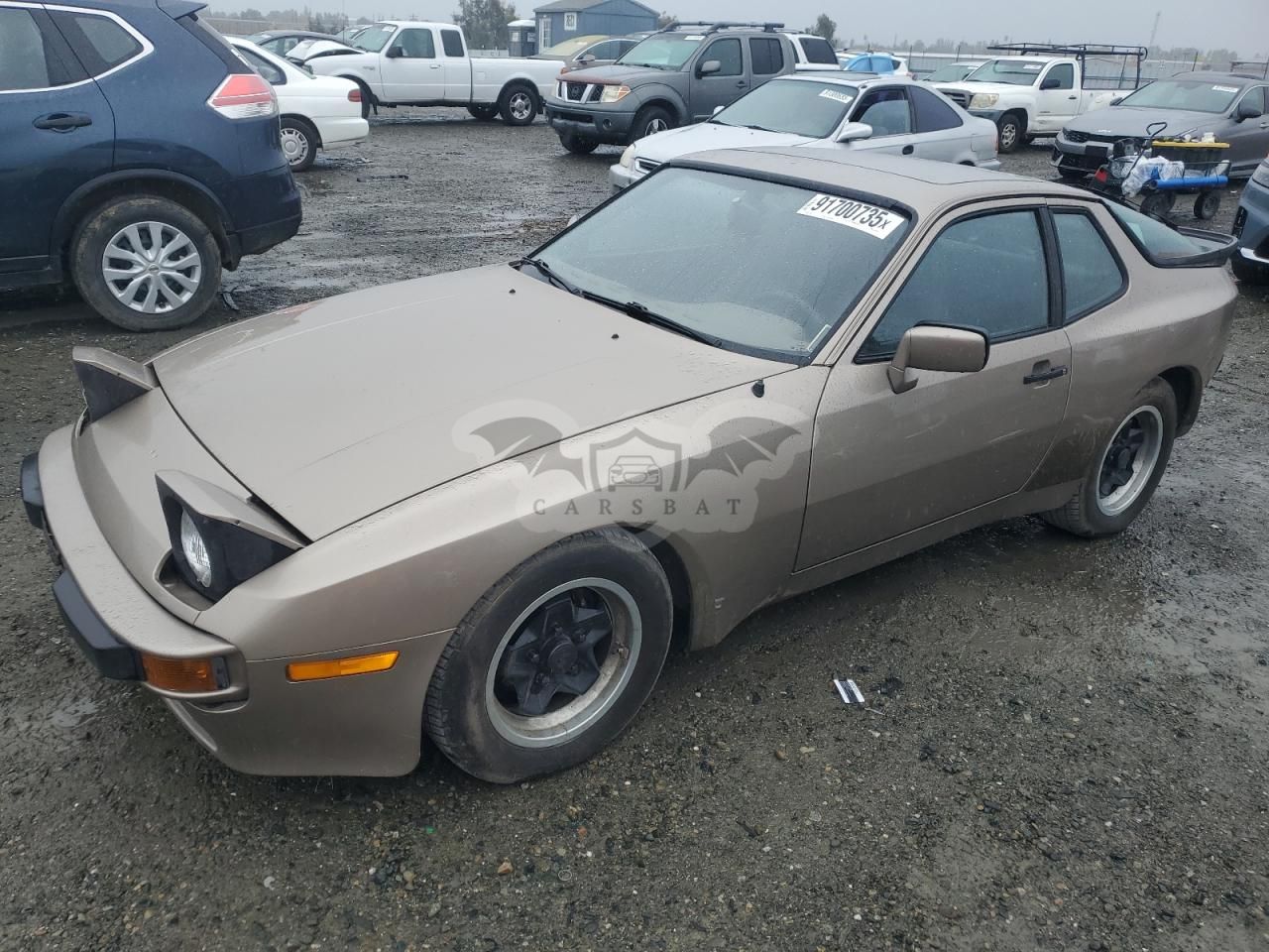 Porsche 944 2.5L 4 1983