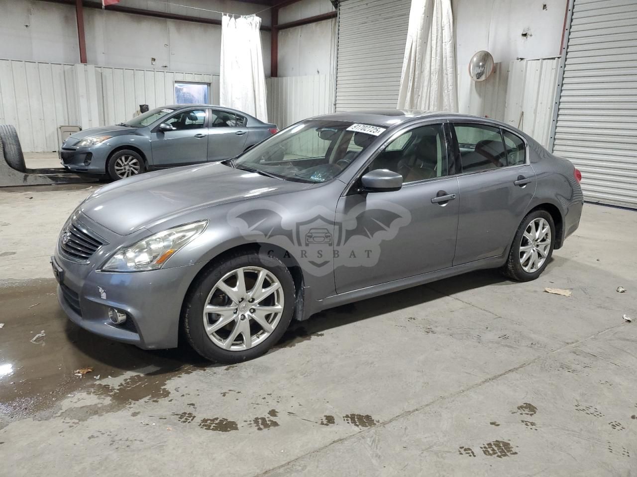 Infiniti G37 3.7L 6 2010