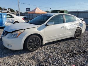Nissan Altima BASE 2.5L 4 2012