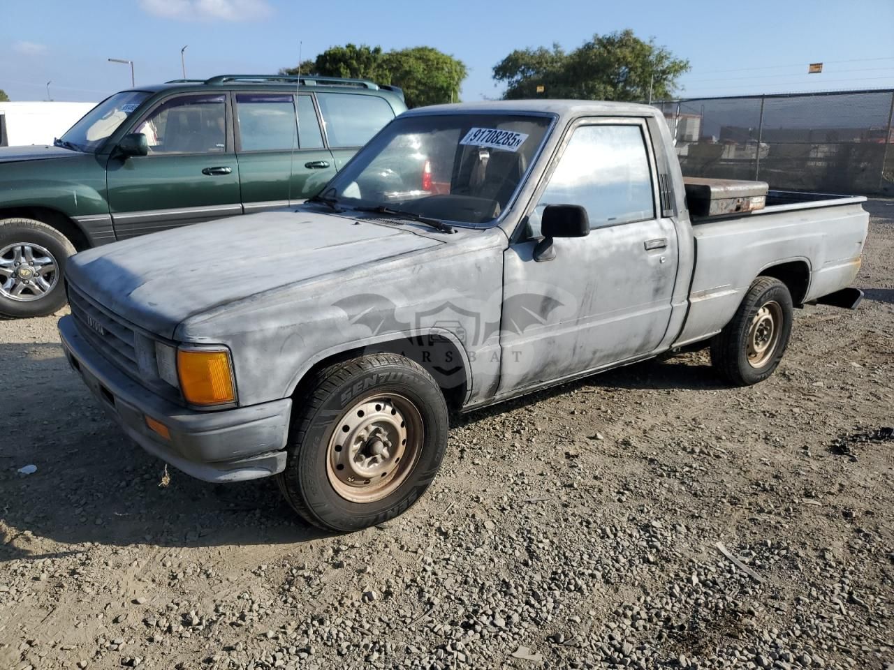 Toyota Hilux 1/2 TON RN50 2.4L 4 1988